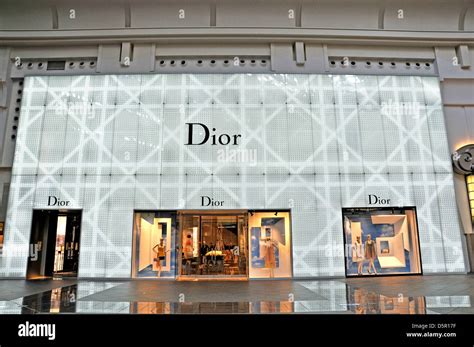 dior boutique mall of.